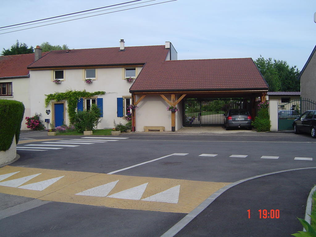Aux Plumes De Grigy Bed and Breakfast Metz Eksteriør billede