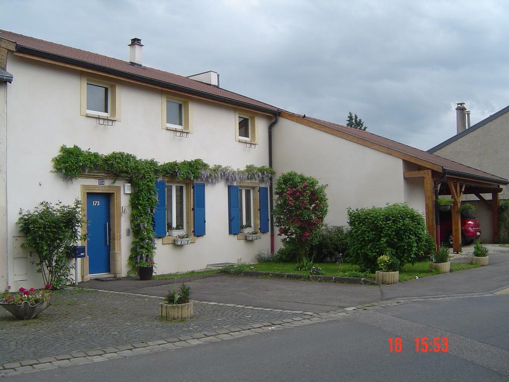 Aux Plumes De Grigy Bed and Breakfast Metz Eksteriør billede